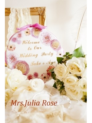 Mrs.Julia Rose(Mrs.Julia Rose)の作品